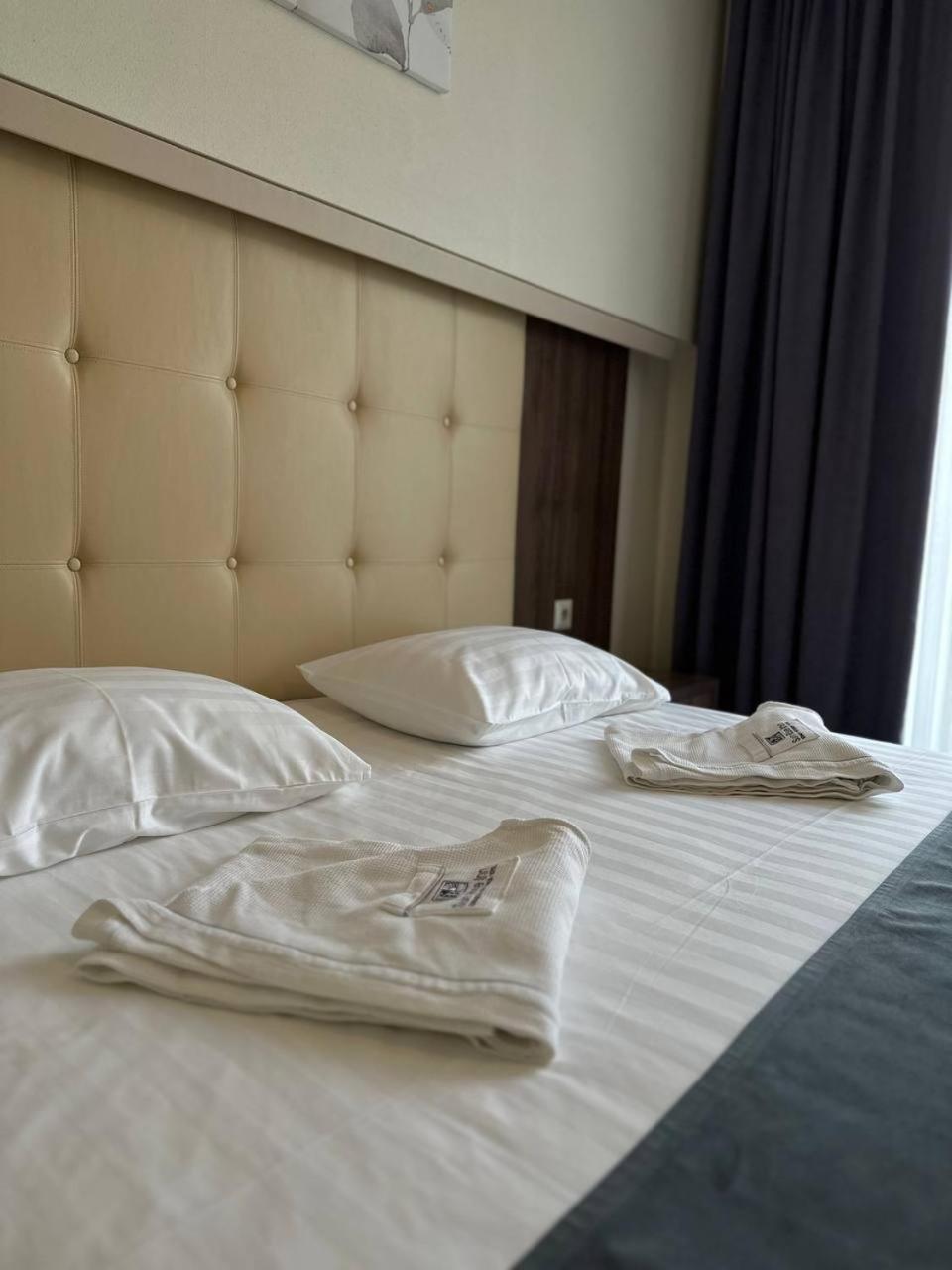Sun Rise Inn คารากันดี ภายนอก รูปภาพ